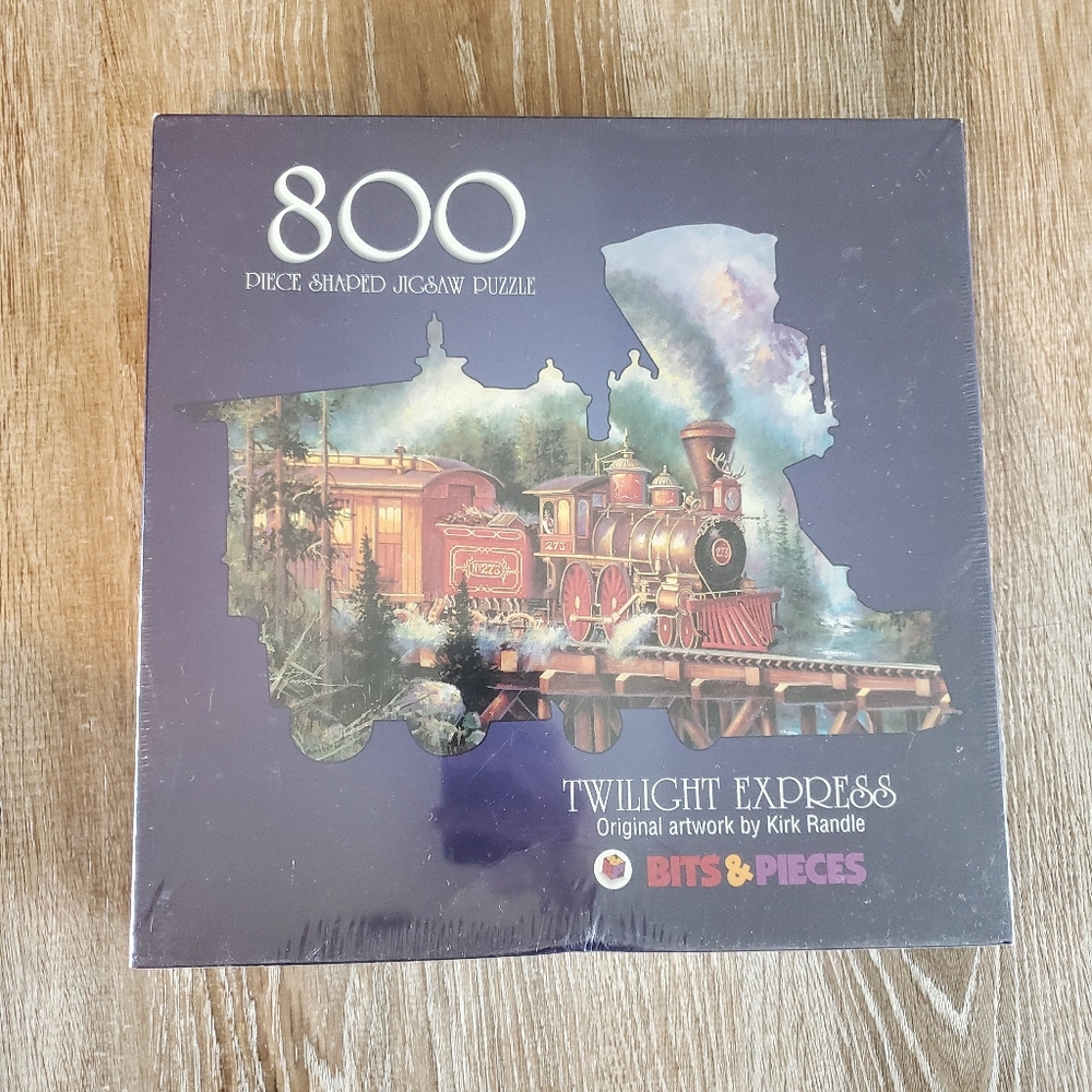 Twilight express train 800 piece jigsaw Puzzle bits & pieces